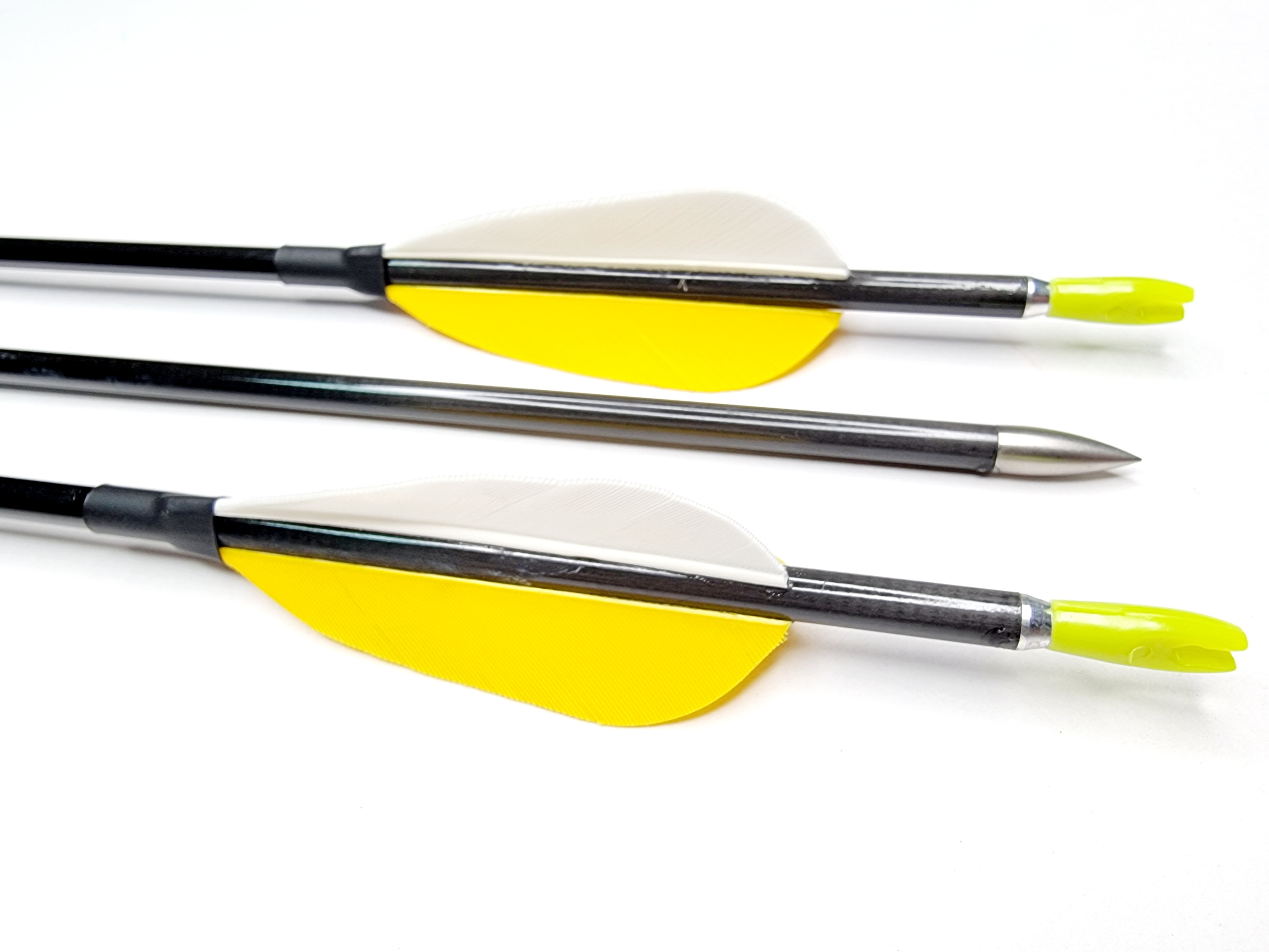 фото Стрела лучная карбоновая LinkBoy ID 4.2 в сборе натуральное оперение Стрела лучная карбоновая LinkBoy ID 4.2 в сборе натуральное оперение